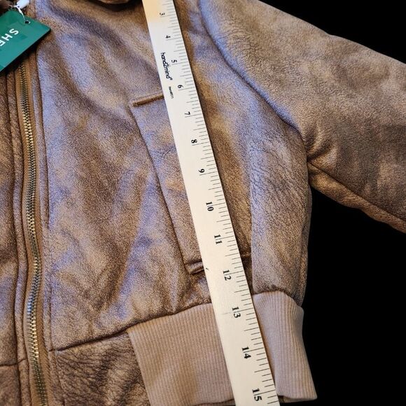 Shein  sz 4 faux suade cropped jacket with faux sterling liner - Picture 4 of 10